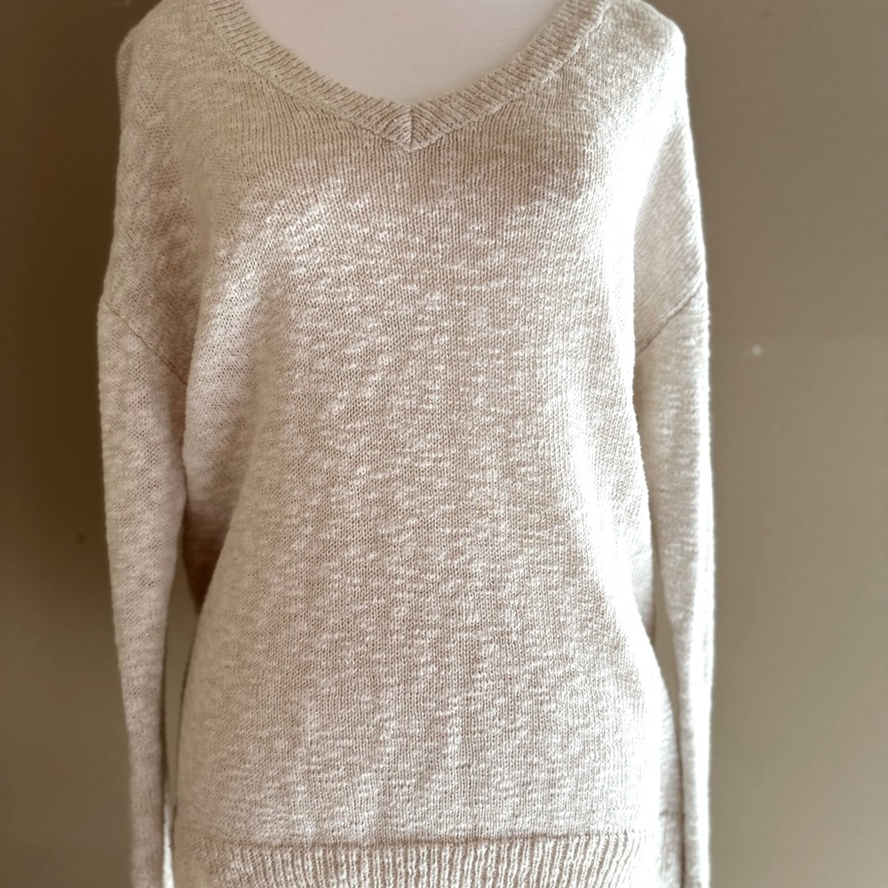 Comfy AE sweater.